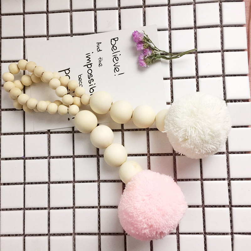 Baby Nursery Garland - Guirnalda de bolas con borlas de